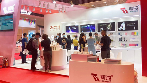 亚太美容展包材区，这款“高频脉冲提拉按摩”眼霜管火了